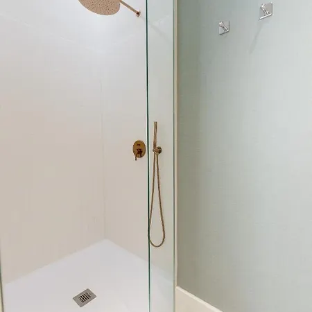 Centrico Y Moderno Junto Al Parque *