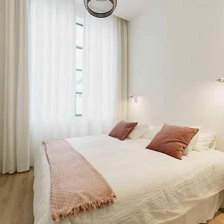 Centrico Y Moderno Junto Al Parque