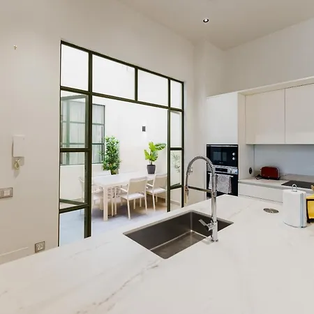 Centrico Y Moderno Junto Al Parque Appartamento