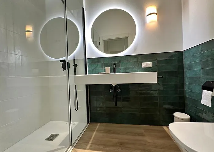 Centrico Y Moderno Junto Al Parque アパート サンタクルスデテネリフェ